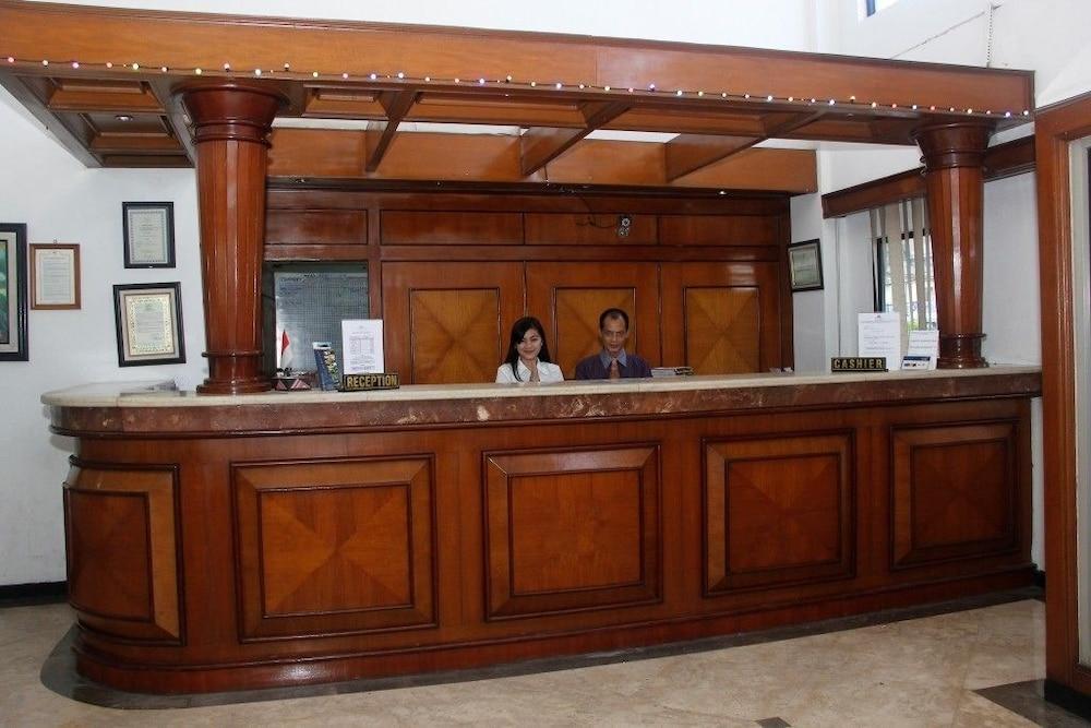 Hotel Parama Puncak Ngoại thất bức ảnh