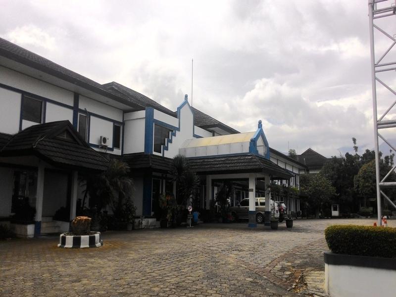 Hotel Parama Puncak Ngoại thất bức ảnh